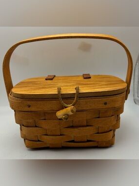 Longaberger 1993 Handwoven Basket Lid Handle Small Rustic Farmhouse USA